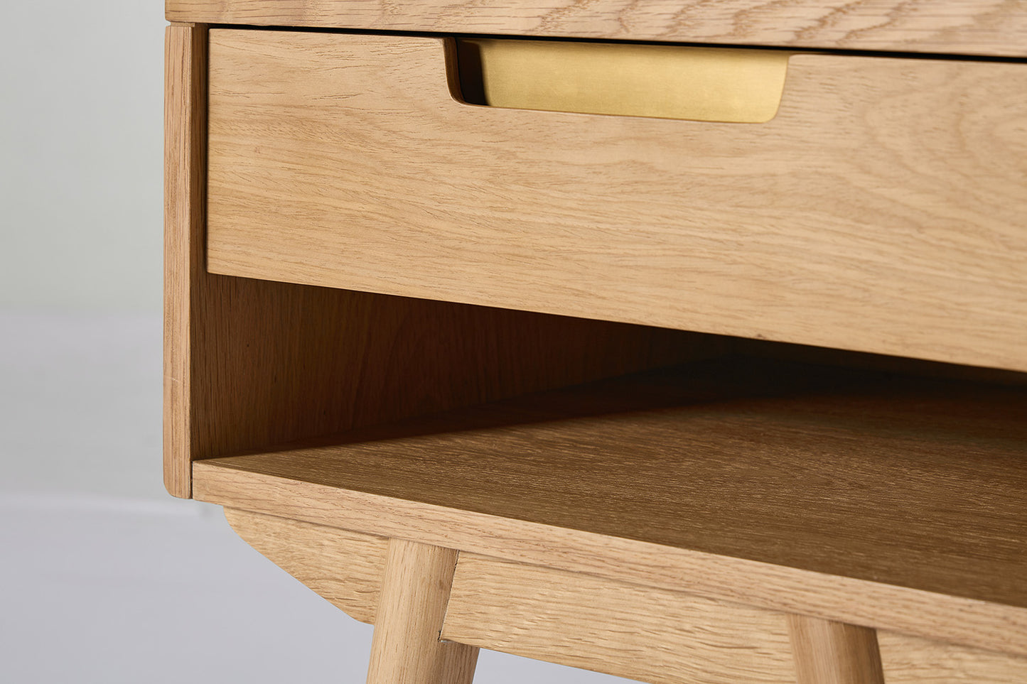 Bedside Table 01