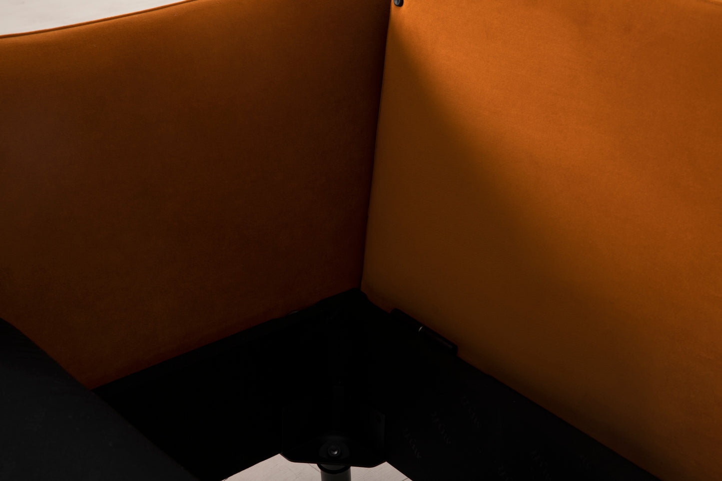 Model 08 2.5-Seater Sofa Bed