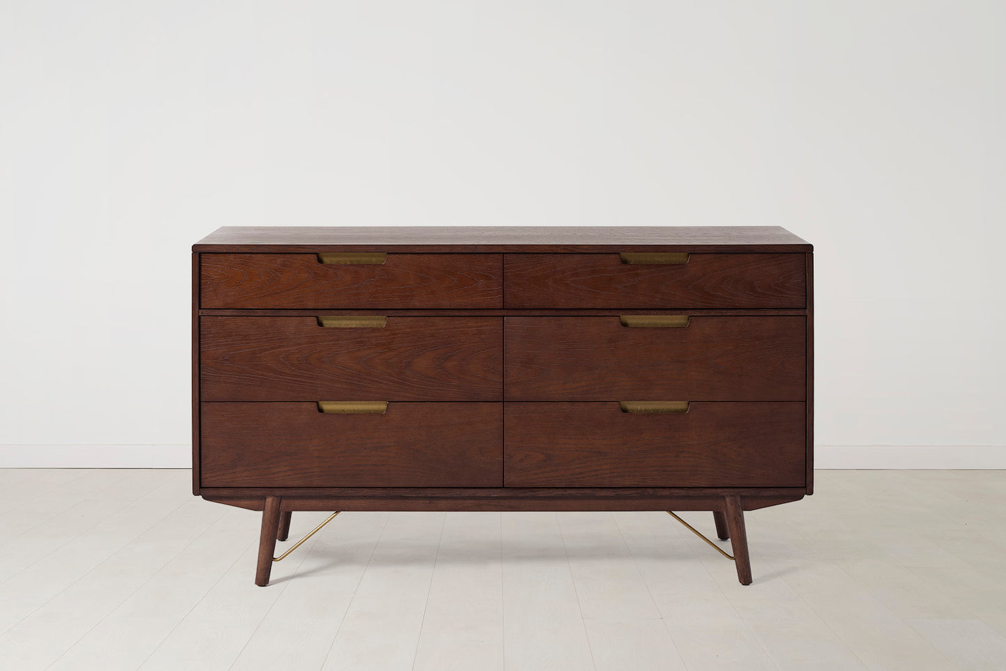 Chest of Drawers 01
