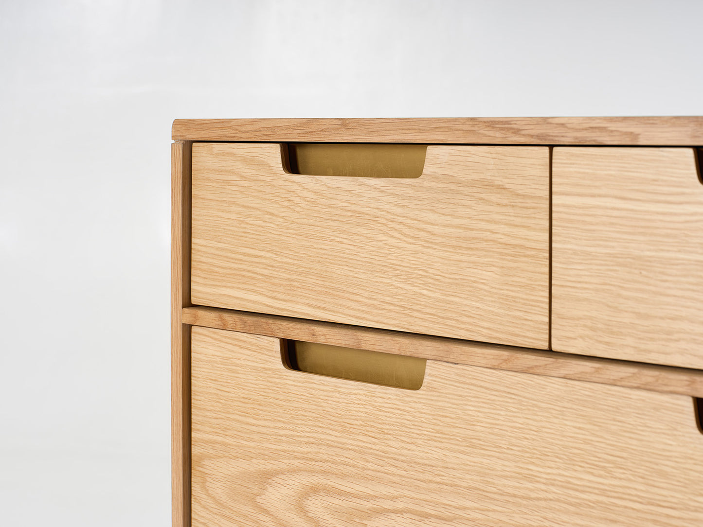 Chest Of Drawers 02