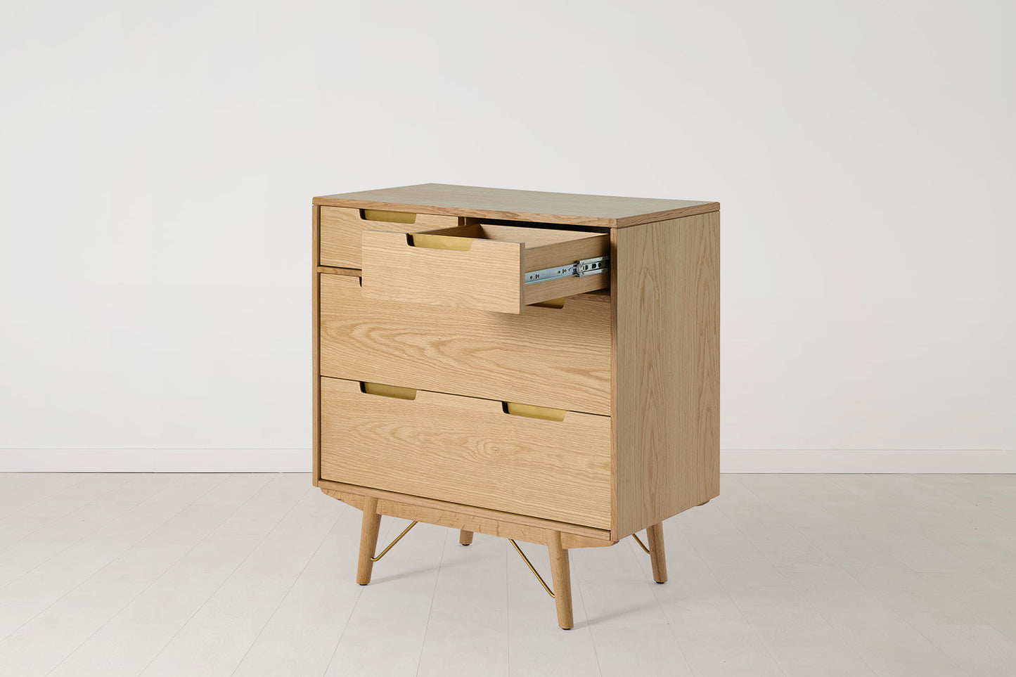 Chest Of Drawers 02