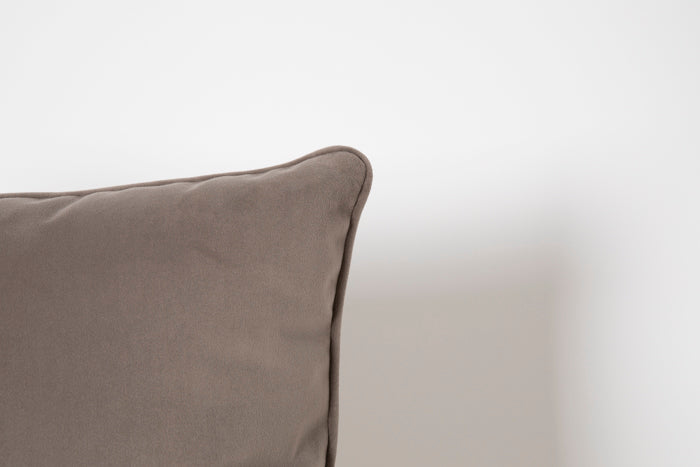 Cushion 01