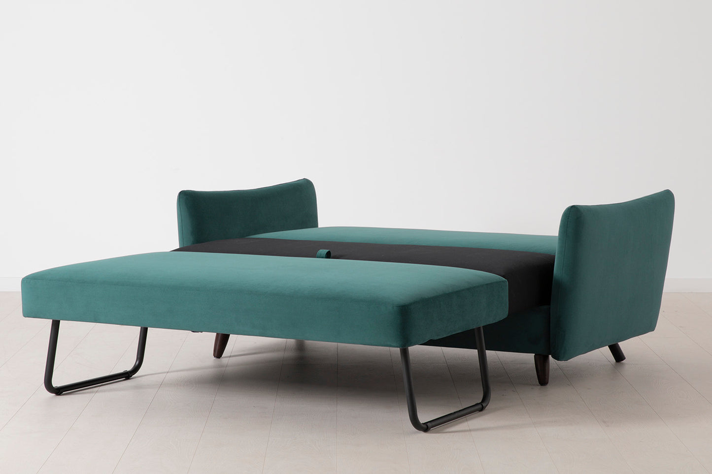 Model 08 2.5-Seater Sofa Bed