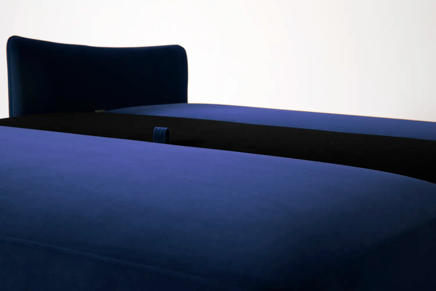 Model 08 2-Seater Sofa Bed
