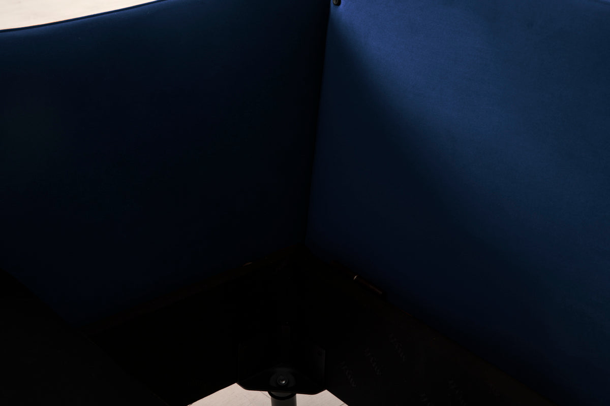 Model 08 2.5-Seater Sofa Bed