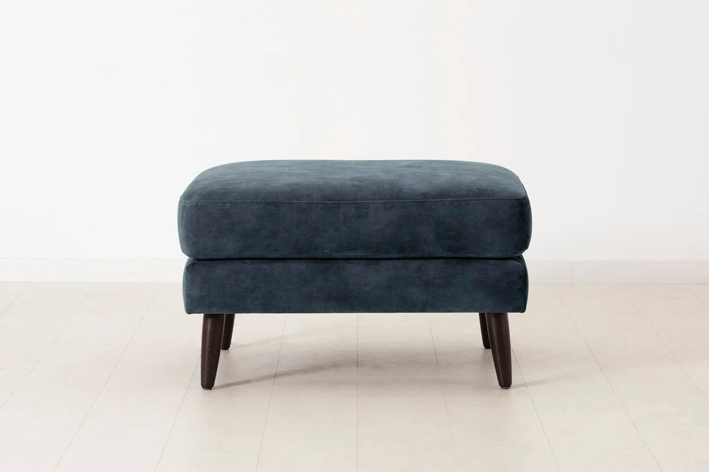 Model 08 Ottoman