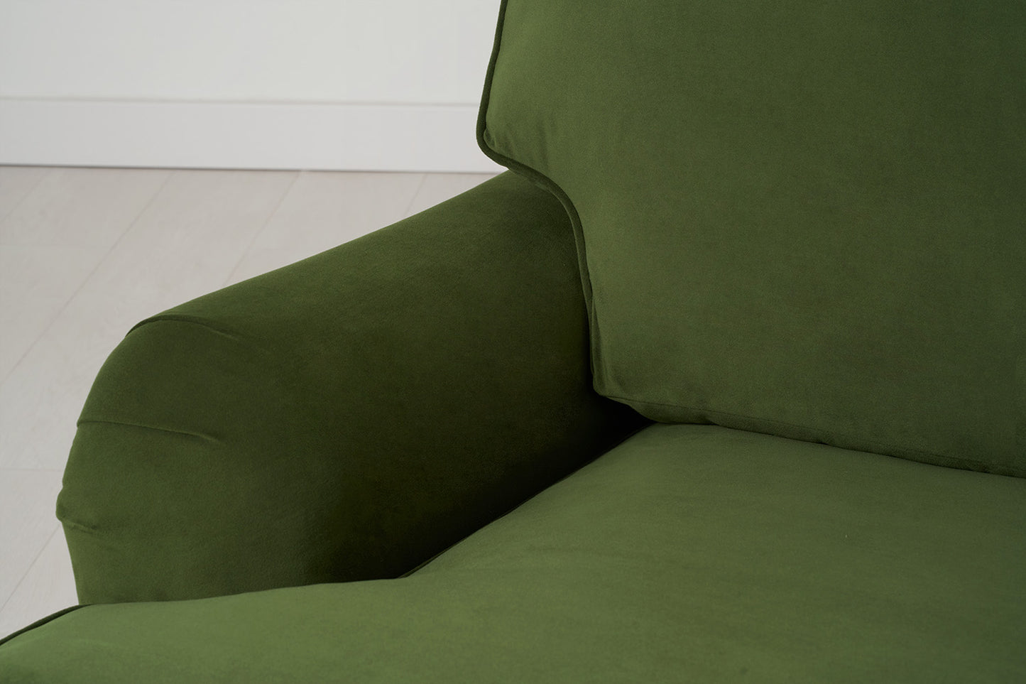 Model 15 Loveseat