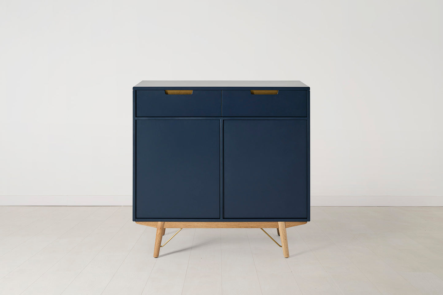 Sideboard 02