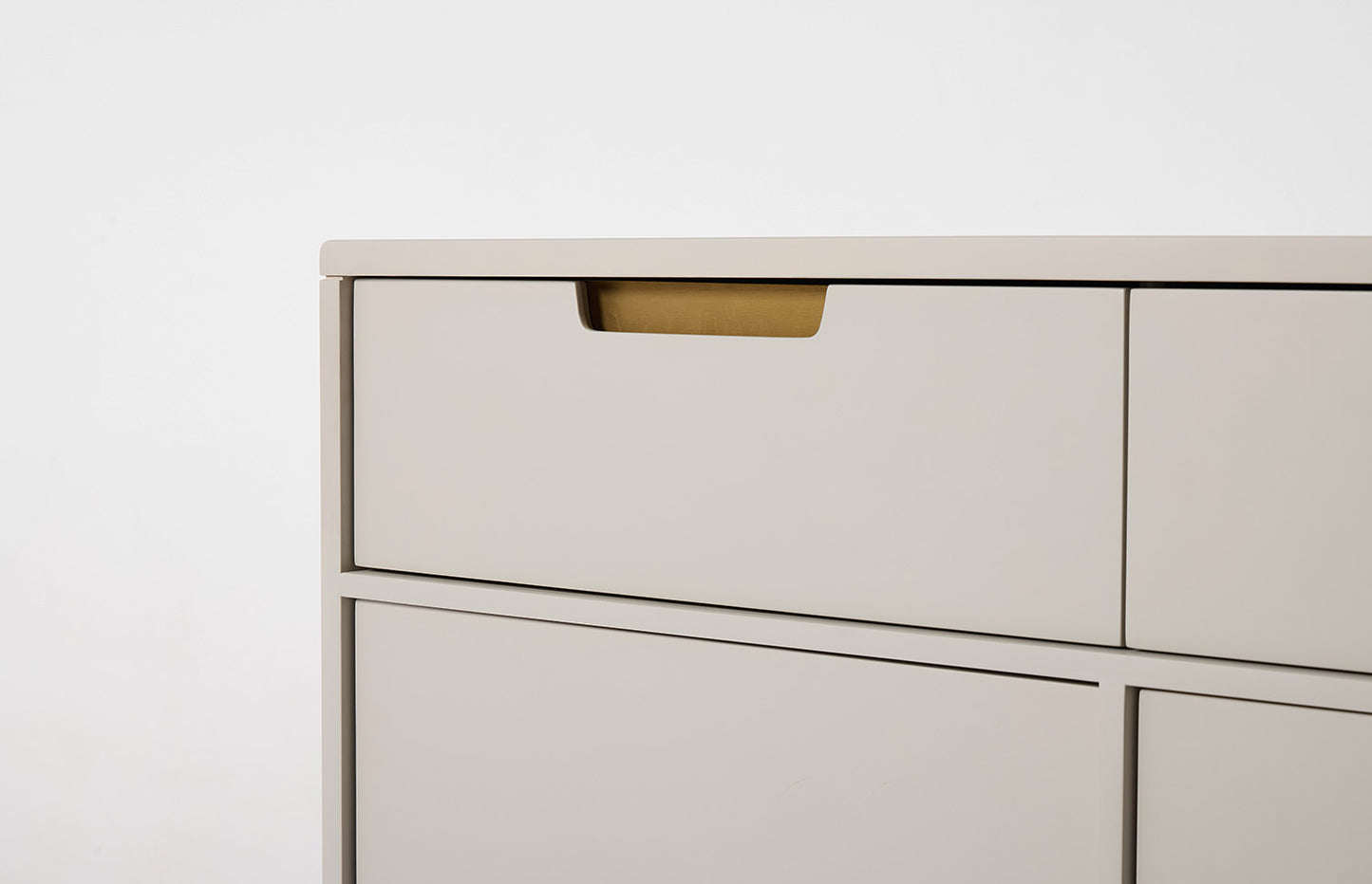Sideboard 02