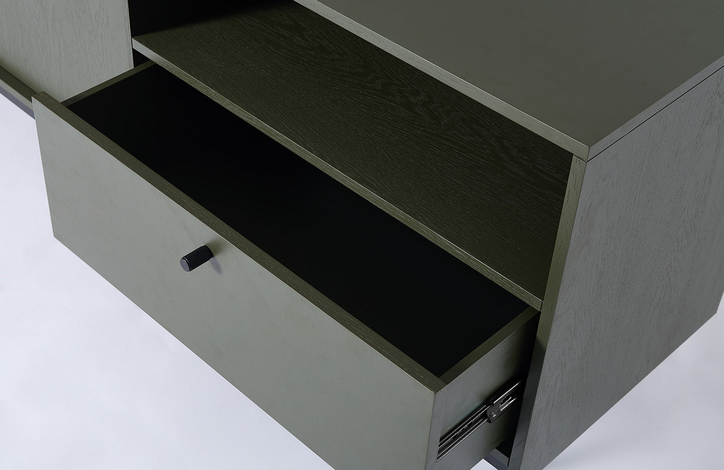 Sideboard 03