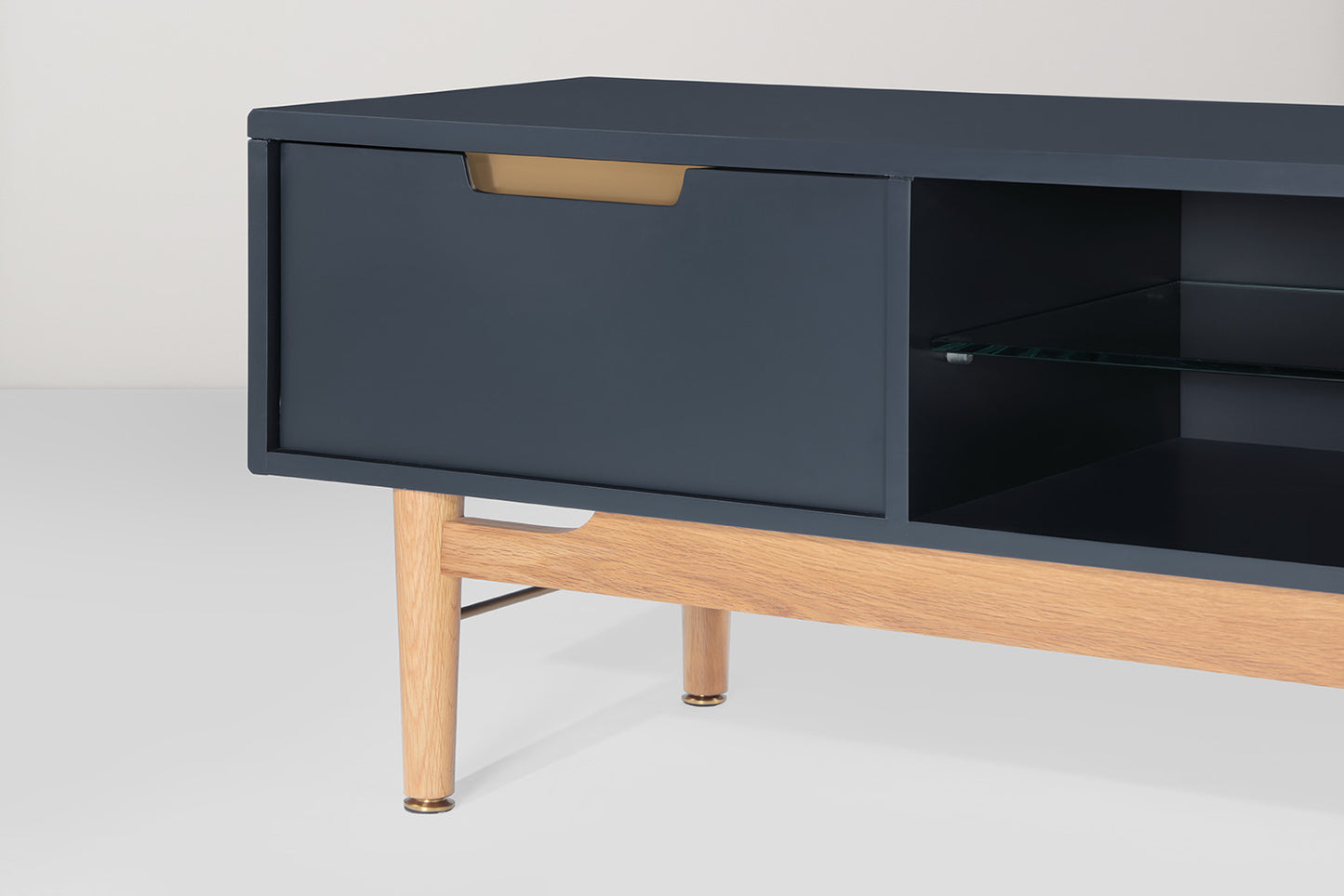 TV Unit 01