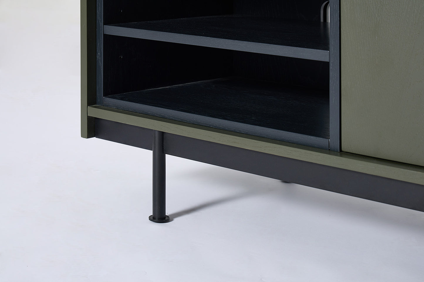 TV Unit 02