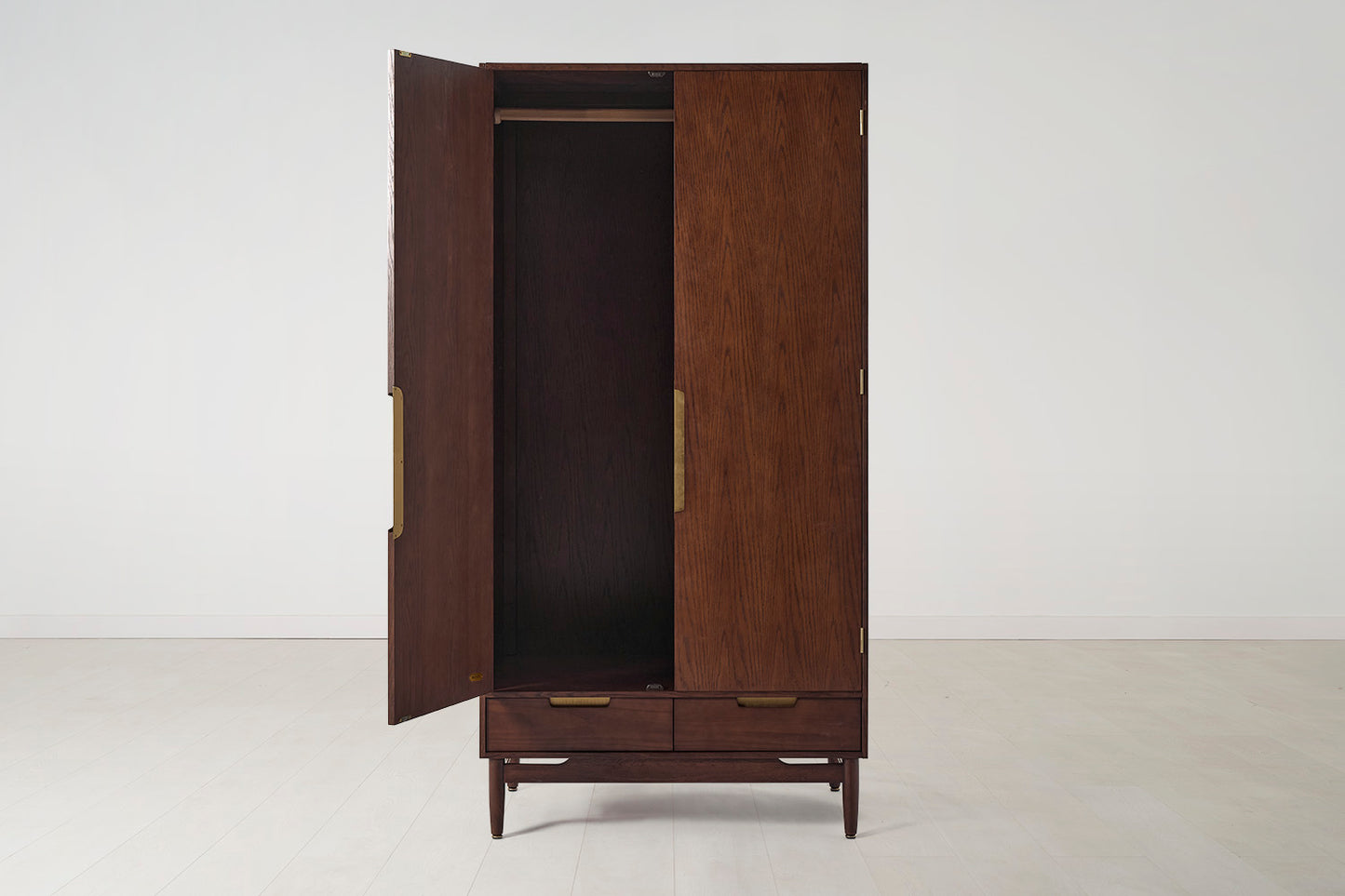 Wardrobe 01