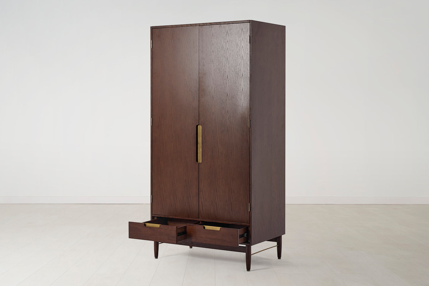Wardrobe 01
