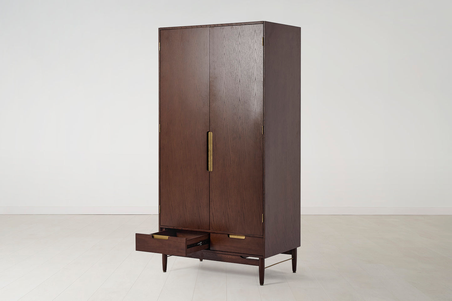 Wardrobe 01