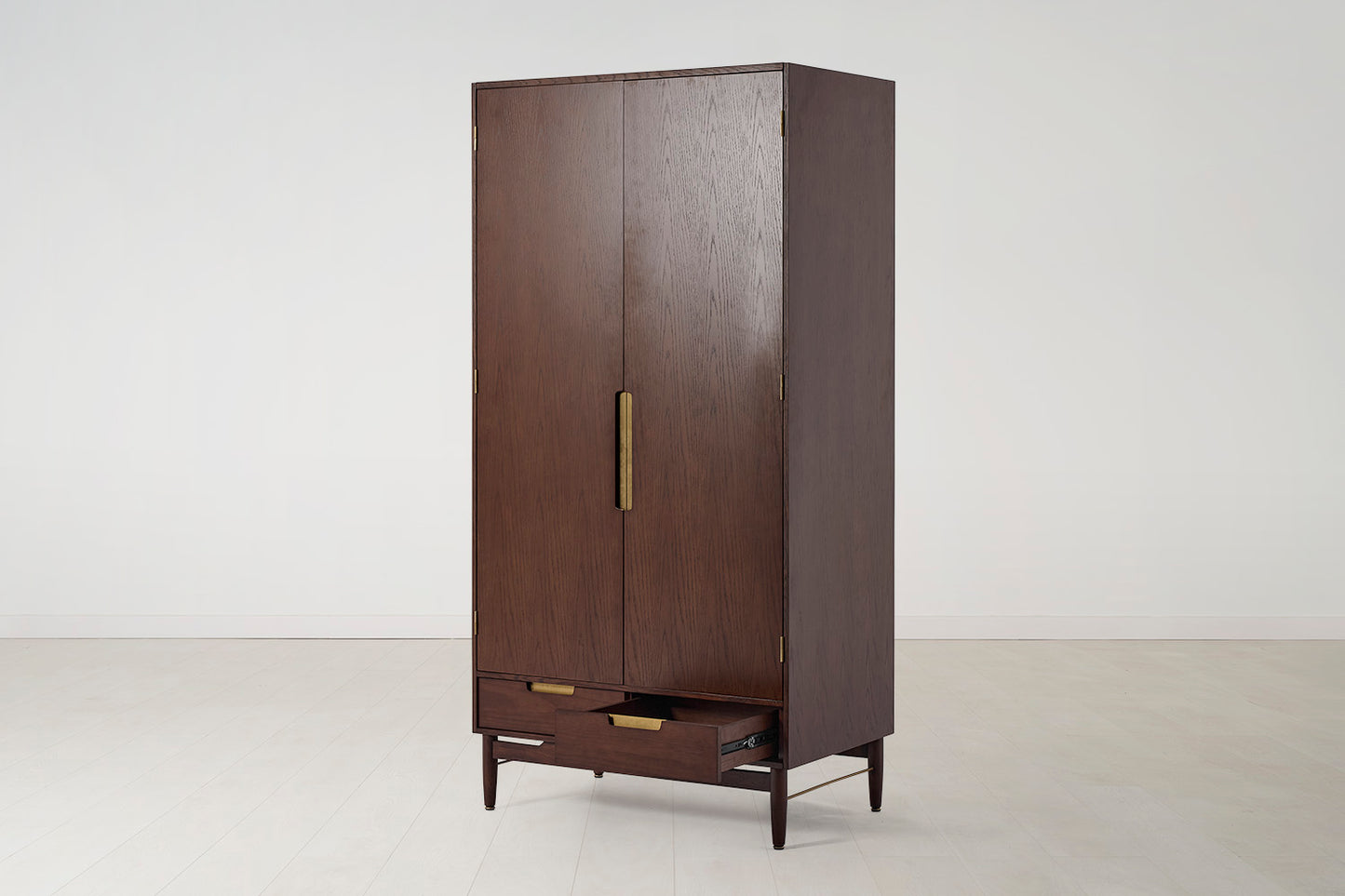 Wardrobe 01