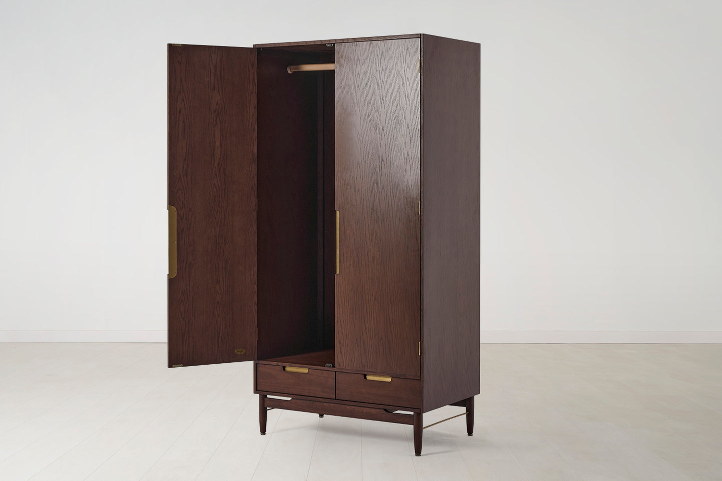 Wardrobe 01