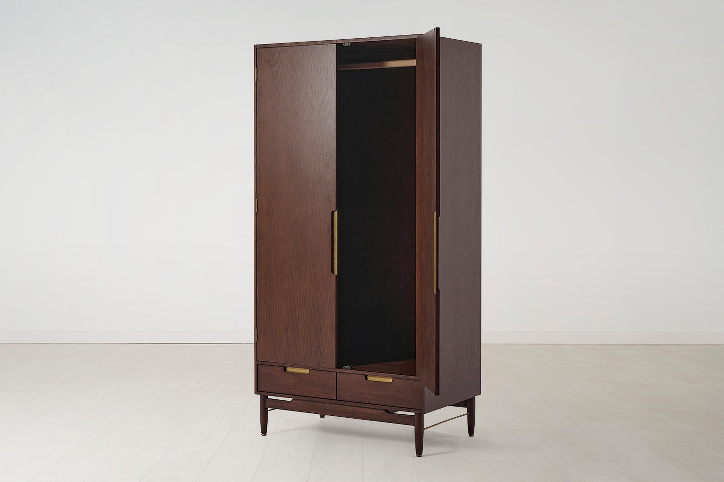 Wardrobe 01