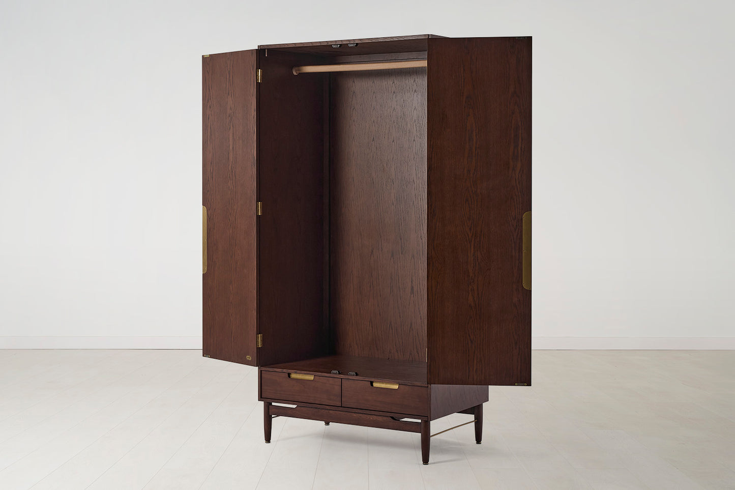 Wardrobe 01