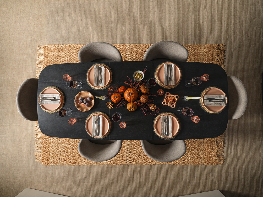 7 Minimalist Halloween Table Decoration Ideas