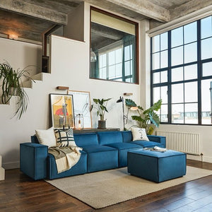 25 Stunning Blue Velvet Sofa Living Room Ideas  Blue and white living  room, Blue couch living, Blue living room