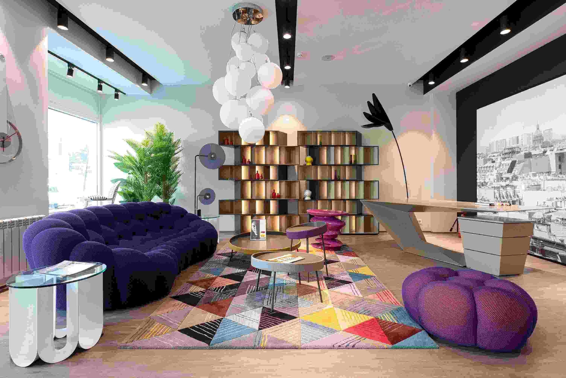 maximalist interior design