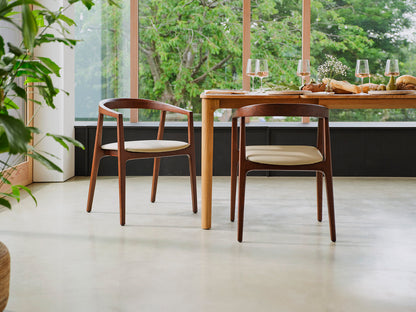 Dining Chair 01 (set of 2), Walnut / Oyster