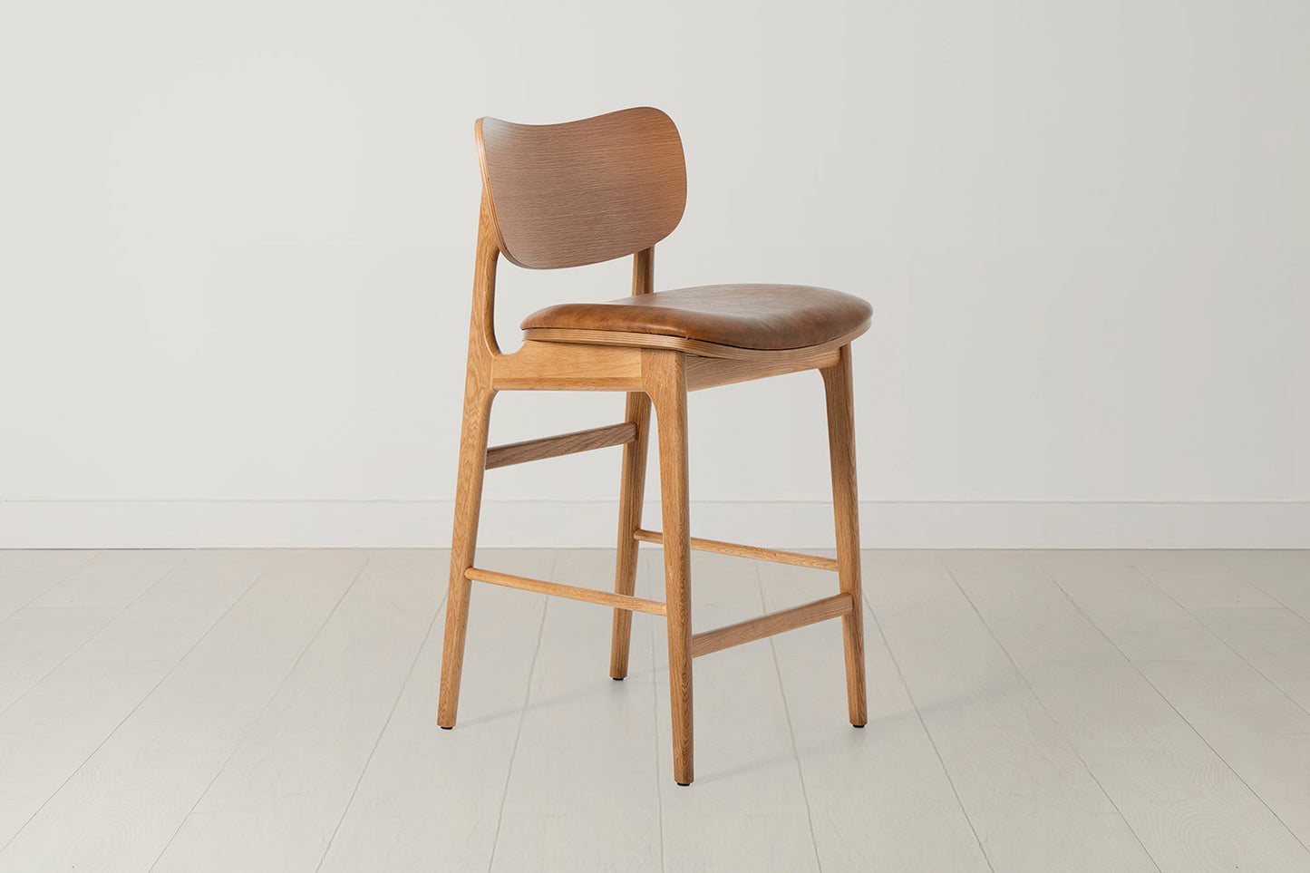 Bar Stool 02
