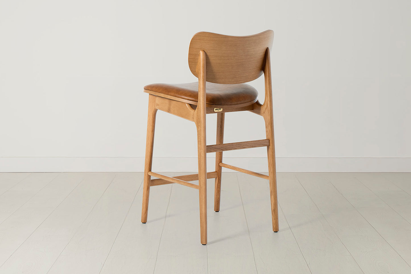 Bar Stool 02