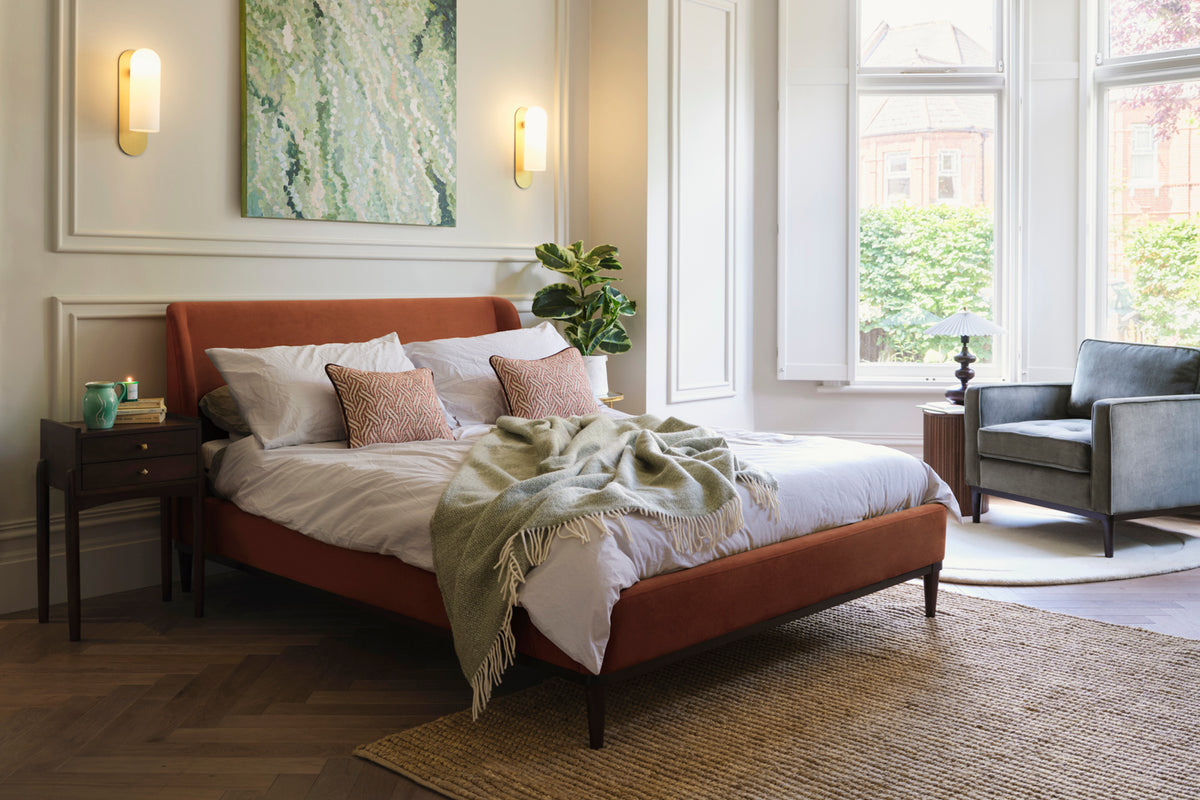 Bed 02 Double Bed, Umber