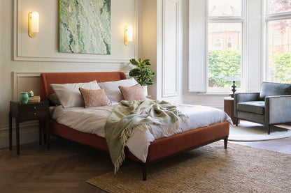 Bed 02 Double Bed, Umber