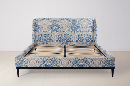 Bed 02 Super King Sized Bed, Blackthorn