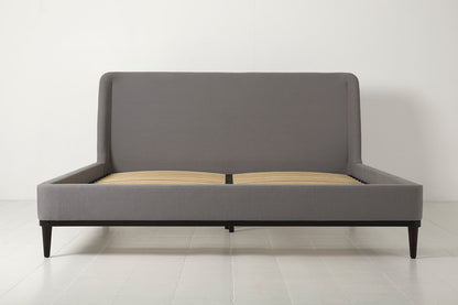 Bed 02 Super King Sized Bed, Risso