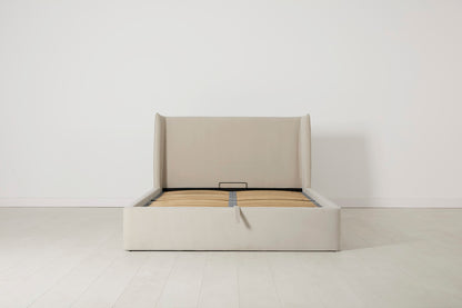 Bed 03 Double Bed