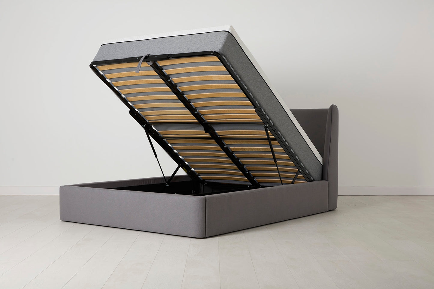 Bed 03 Storage Double Bed, Risso