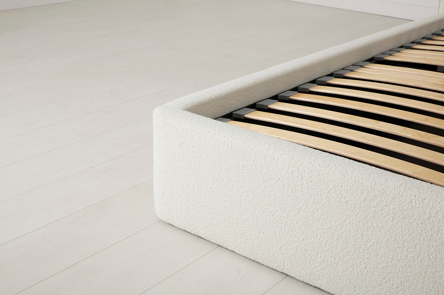 Bed 03 Storage Super King Sized Bed, Ivory