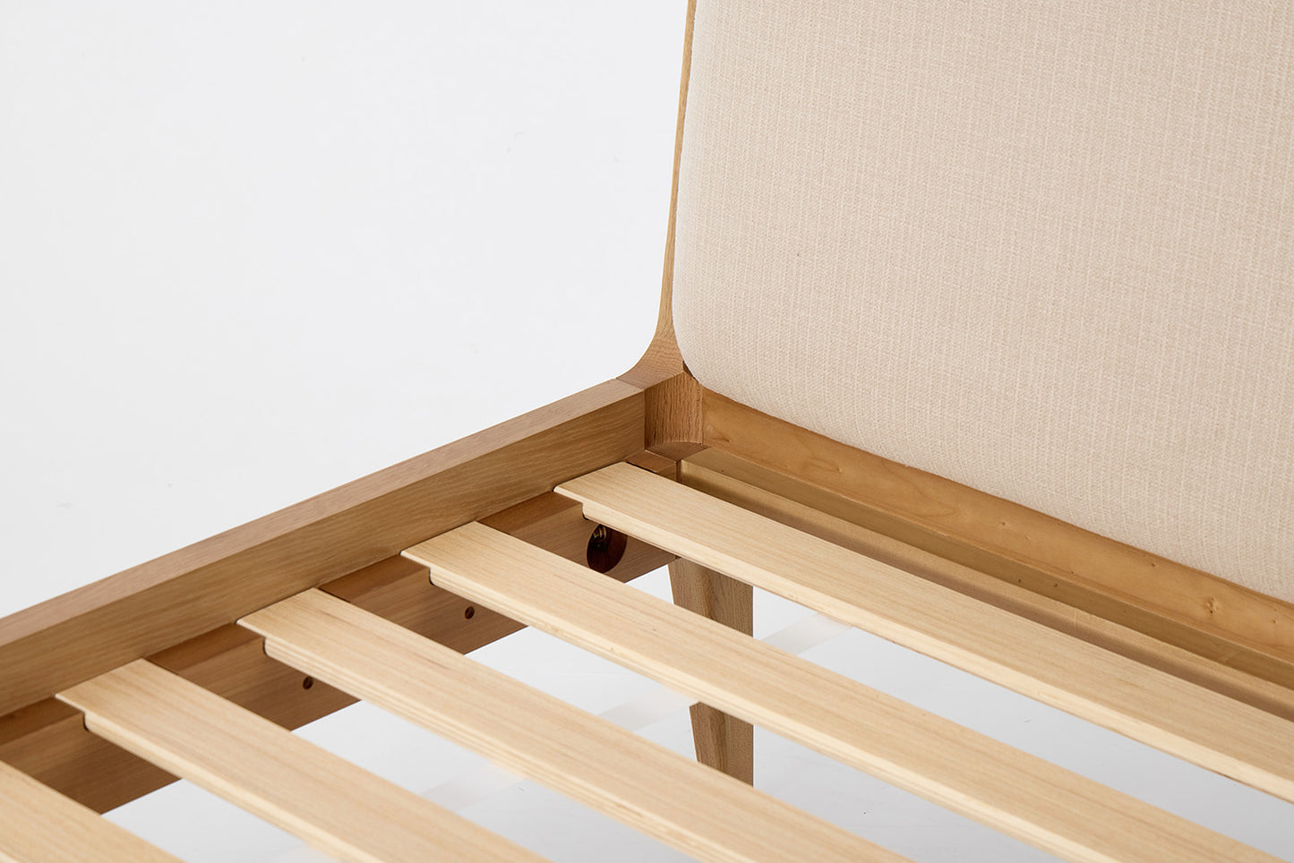Bed 05 Double Bed, Oak / Oatmeal