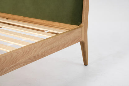 Bed 05 Double Bed, Oak / Vine