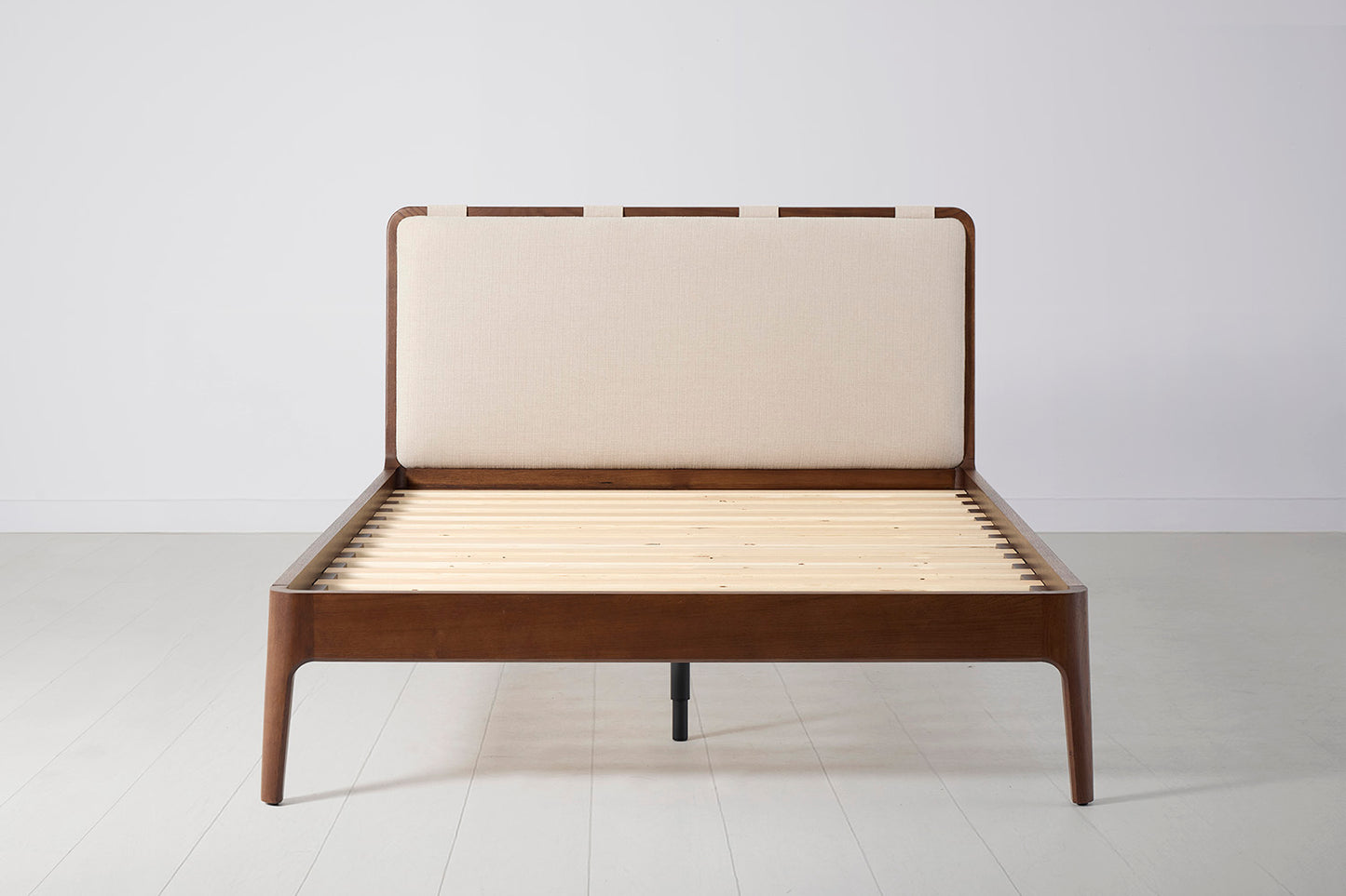 Bed 05 Double Bed, Walnut / Oatmeal