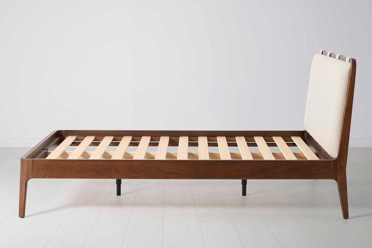 Bed 05 Double Bed, Walnut / Oatmeal