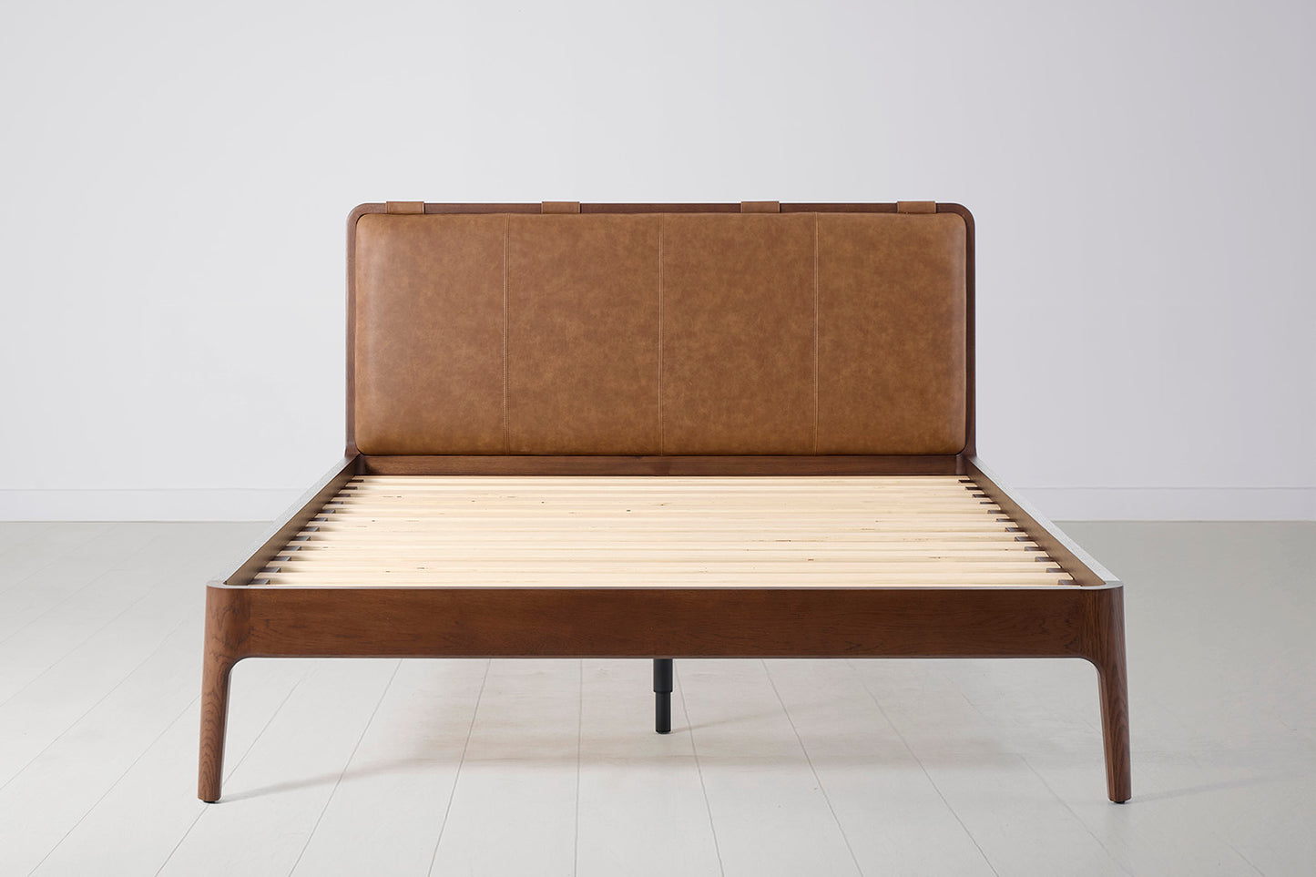 Bed 05 King Sized Bed, Walnut / Maple
