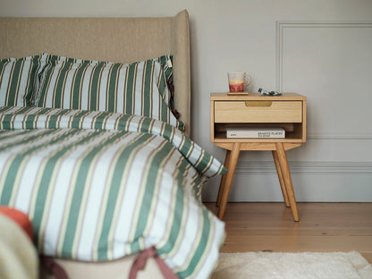 Bedside Table 01, Oak