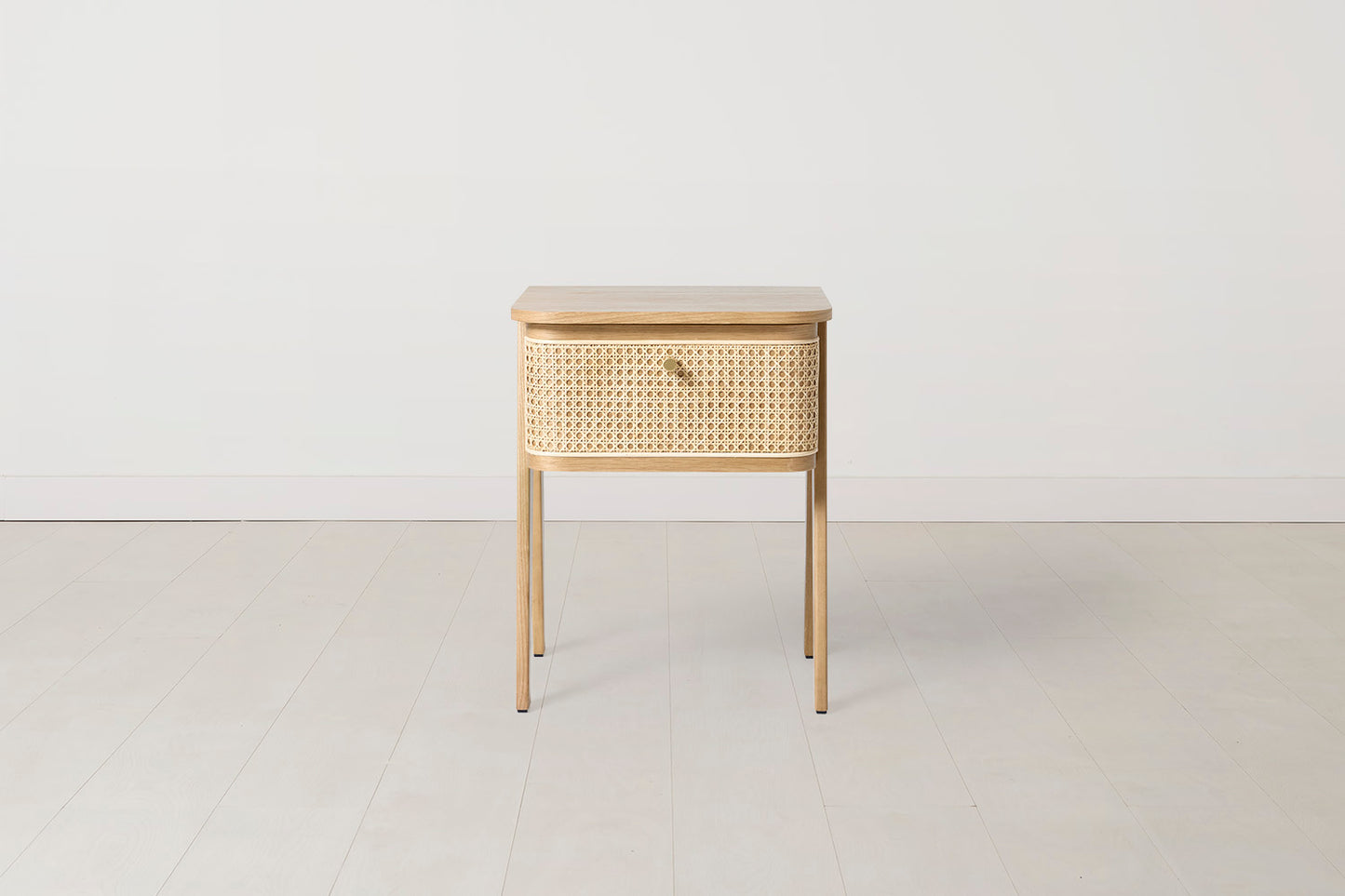 Bedside Table 02, Oak