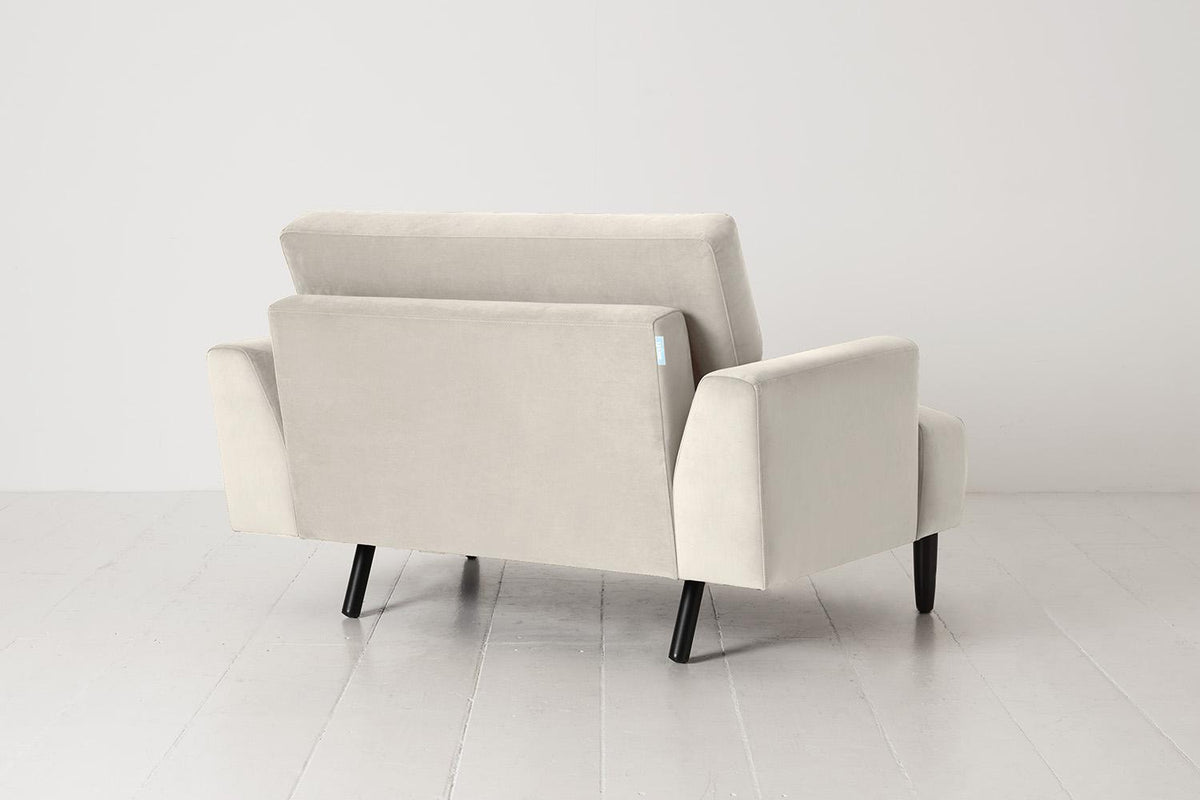 Model 05 Loveseat