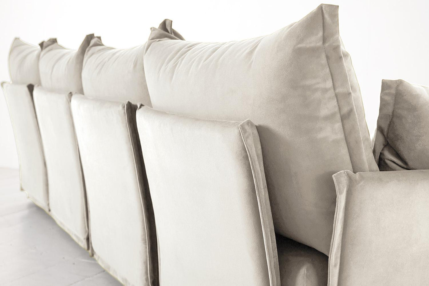 Model 06 4-Seater Right Chaise Sofa