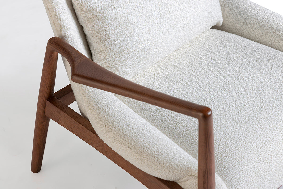Chair 01