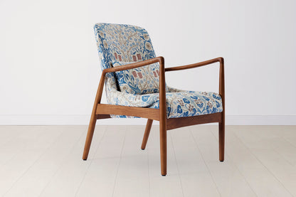 Chair 01, Blackthorn