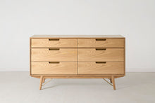 Chest of Drawers 01, Oak