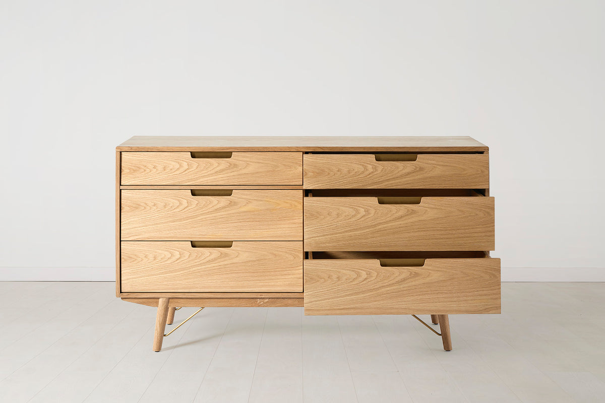 Chest of Drawers 01