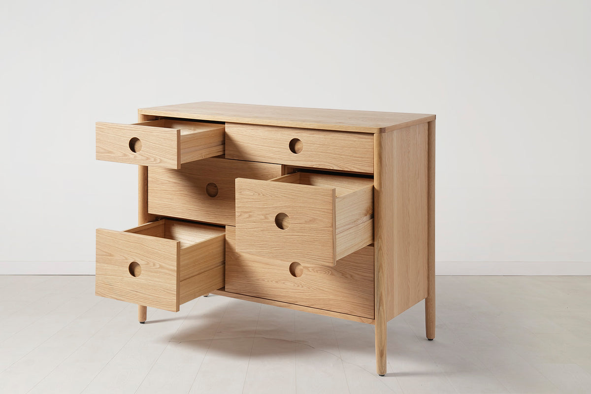 Chest of Drawers 03